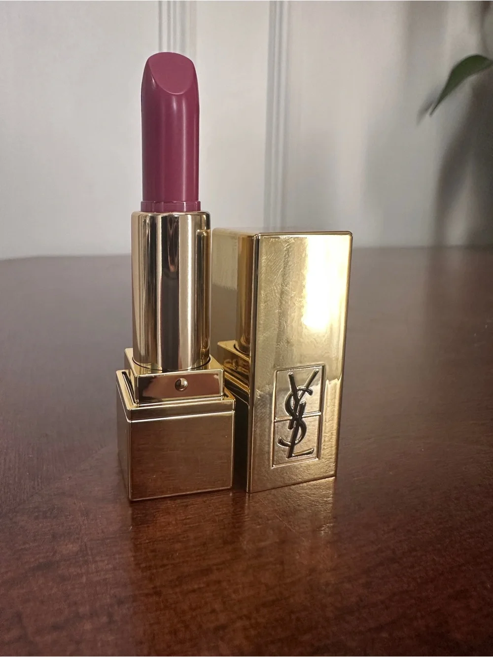 Yves Saint Laurent Rouge pur couture lipstick -70 - Picture 3 of 4